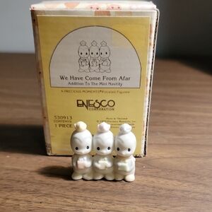 Enesco Precious Moments Trio Figurine in Cream and White